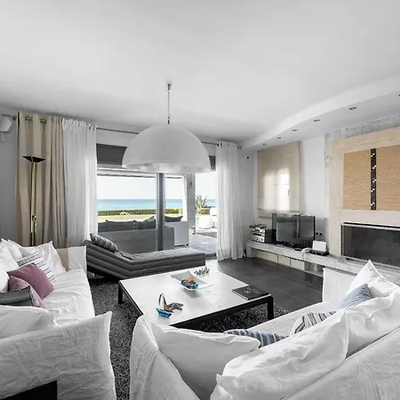 Glamour By Luxlikehome