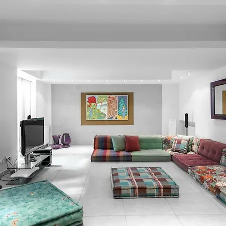 Glamour By Luxlikehome בית נופש פוסידי